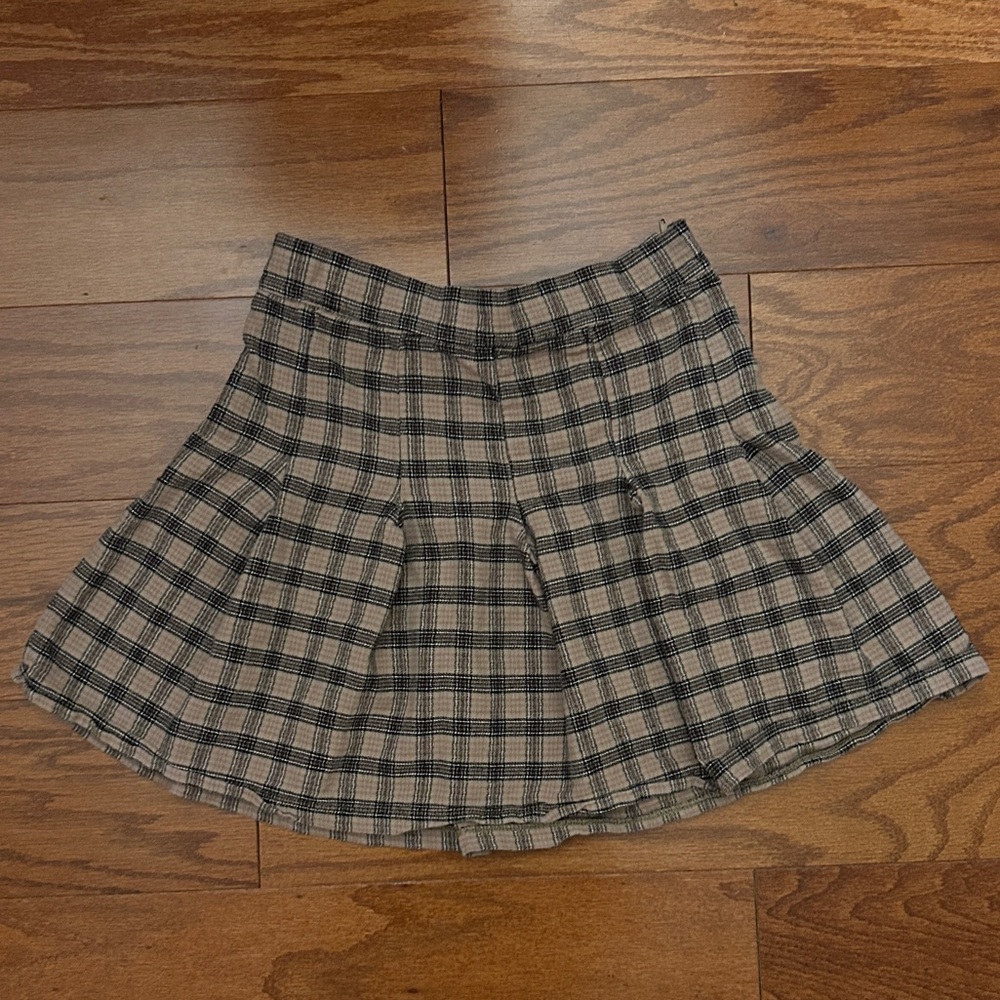 Full Tilt/Tilly’s Plaid A-Line Mini Skirt - Black and Tan